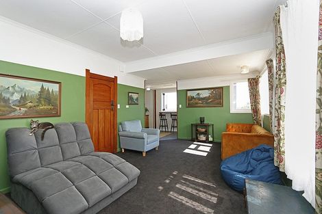 Photo of property in 357 Ketemarae Road, Hawera, 4675