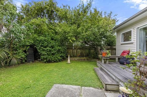 Photo of property in 5 Meadows Avenue, Waiwhetu, Lower Hutt, 5010
