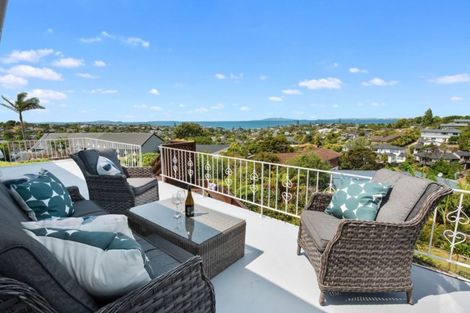 Photo of property in 3 Elizabeth Place, Mairangi Bay, Auckland, 0630