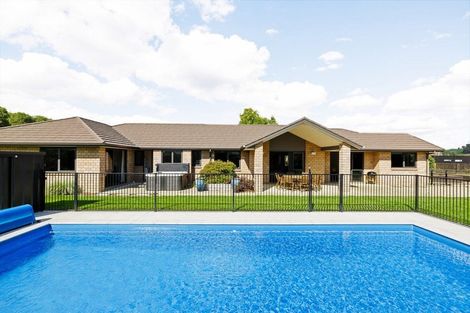 Photo of property in 33 Riverside Lane, Karapiro, Cambridge, 3494