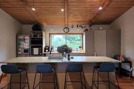 Photo of property in 24 Arden Place, Oakura, 4314