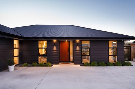 Photo of property in 10 Peckham Lane, Ashhurst, 4810