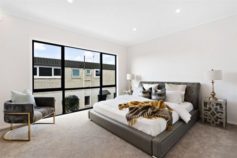 Photo of property in 49a Hart Road, Hauraki, Auckland, 0622