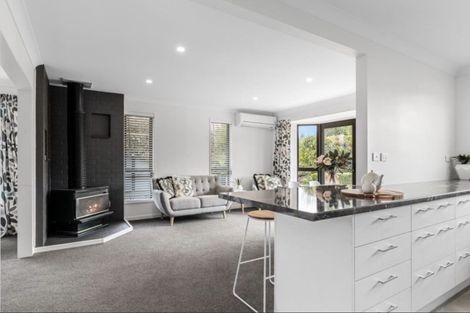 Photo of property in 19 Cardale Street, Darfield, 7510