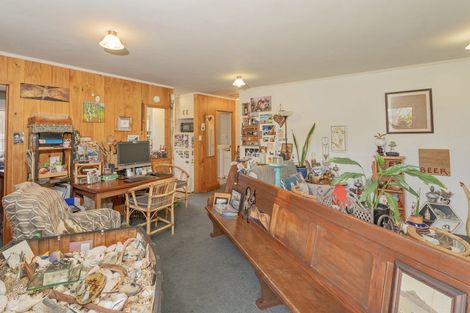 Photo of property in 2 Summer Lane, Tairua, 3508