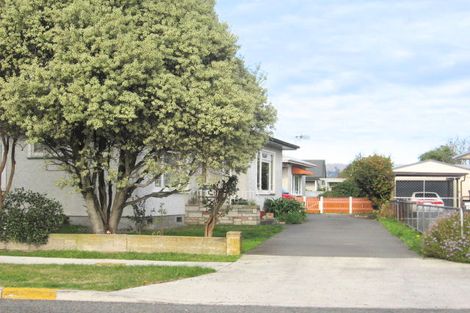 Photo of property in 105 Riverslea Road North, Parkvale, Hastings, 4122
