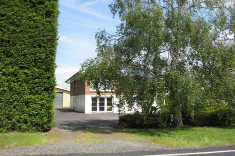 Photo of property in 83 Old North Road, Kumeu, 0892
