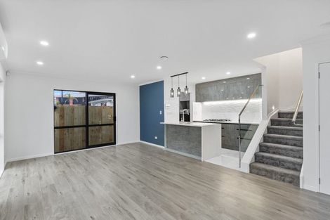 Photo of property in 186a Pakuranga Road, Pakuranga, Auckland, 2010