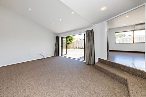 Photo of property in 3 Aztec Place, Conifer Grove, Takanini, 2112