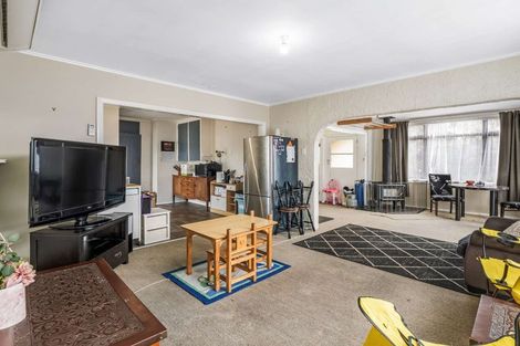 Photo of property in 40 Thyra Street, Dannevirke, 4930