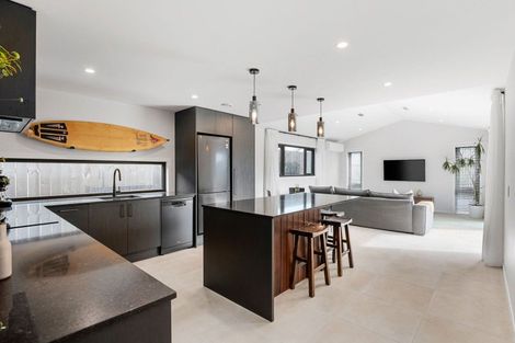 Photo of property in 18 Tunarau Street, Raglan, 3225