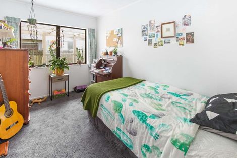 Photo of property in 15 Elmslie Place, Owhata, Rotorua, 3010