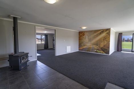 Photo of property in 48 Orbell Crescent, Te Anau, 9679