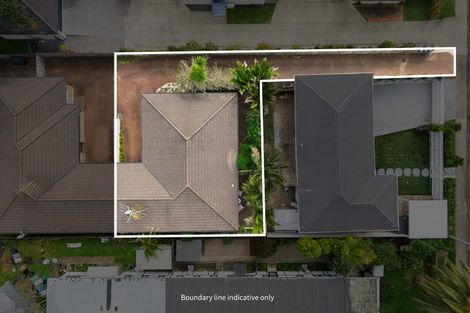 Photo of property in 2/454 Hibiscus Coast Highway, Orewa, 0931
