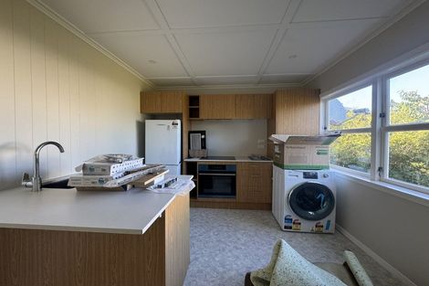 Photo of property in 18 Newry Road, Raumati Beach, Paraparaumu, 5032