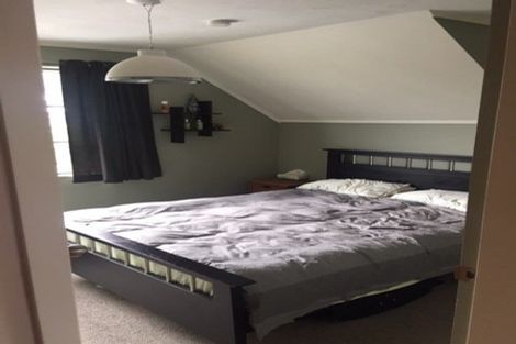 Photo of property in 42 Satara Crescent, Khandallah, Wellington, 6035