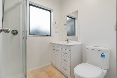 Photo of property in 1/150 Rosebank Road, Avondale, Auckland, 1026