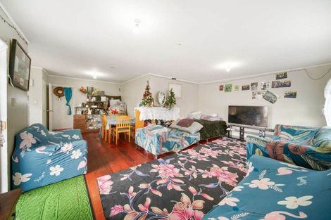 Photo of property in 2/144 Shifnal Drive, Randwick Park, Auckland, 2105