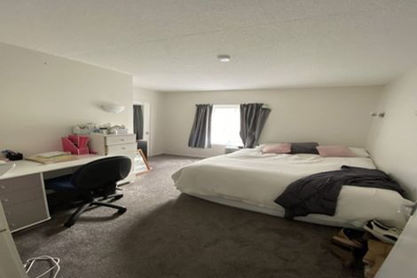 Photo of property in 2/161 Glenmore Street, Kelburn, Wellington, 6012