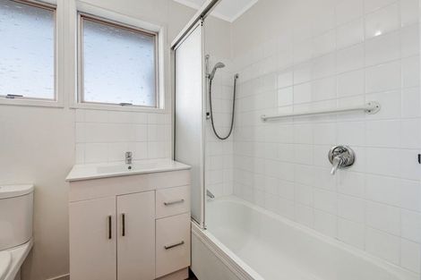 Photo of property in 2/941 Whangaparaoa Road, Manly, Whangaparaoa, 0930
