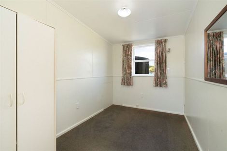 Photo of property in 4 Taonui Street, Waitarere Beach, Levin, 5510