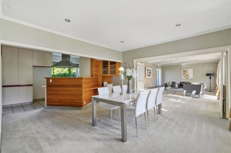 Photo of property in 147 Straven Road, Fendalton, Christchurch, 8014