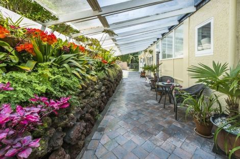 Photo of property in 1/187 Beach Road, Castor Bay, Auckland, 0620