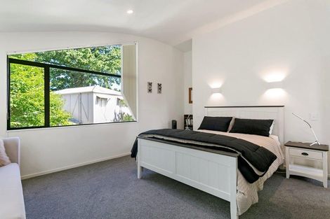 Photo of property in 2/124 Te Heuheu Street, Taupo, 3330