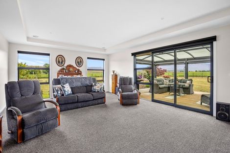 Photo of property in 57 Golden Road, Springvale, Alexandra, 9393