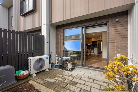 Photo of property in 16 Selo Street, Glen Eden, Auckland, 0602