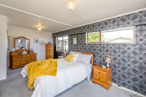 Photo of property in 44 Rimu Street, Levin, 5510