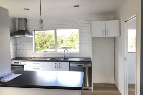 Photo of property in 3 West Harbour Drive, West Harbour, Auckland, 0618