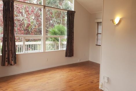 Photo of property in 71a Park Rise, Campbells Bay, Auckland, 0630