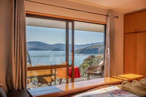Photo of property in 40 Onuku Road, Akaroa, 7520