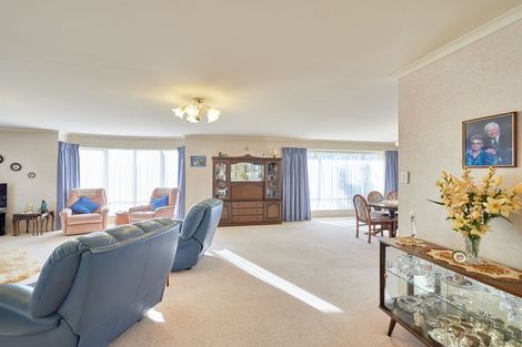 Photo of property in 6 Madison Avenue, Milson, Palmerston North, 4414