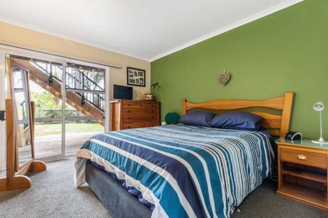 Photo of property in 91 Wood Bay Road, Titirangi, Auckland, 0604