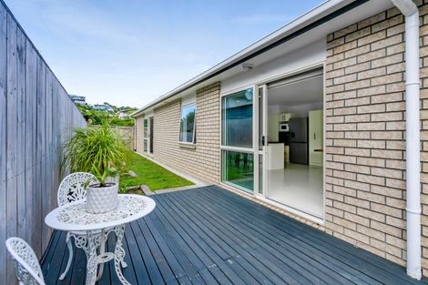 Photo of property in 24 Moulton Street, Moturoa, New Plymouth, 4310
