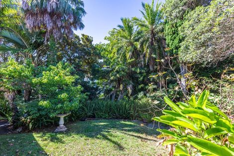 Photo of property in 10-12 Awanui Street, Birkenhead, Auckland, 0626