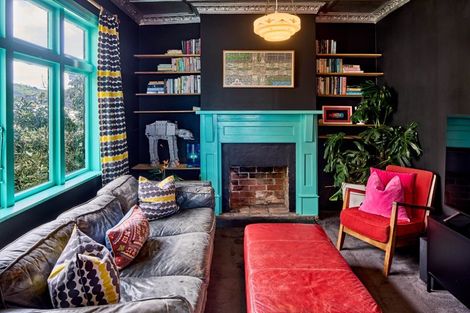 Photo of property in 10 Travancore Street, Island Bay, Wellington, 6023