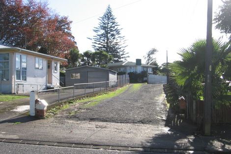 Photo of property in 17 Whitley Crescent, Otara, Auckland, 2023