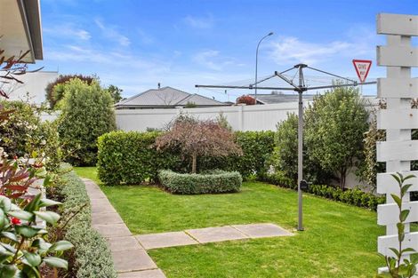 Photo of property in 1 Green Street, Rangiora, 7400