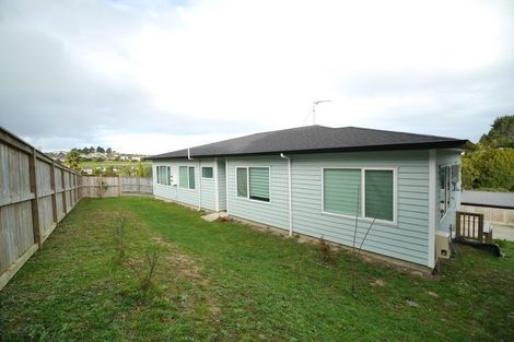 Photo of property in 4b Astrolabe Place, Gulf Harbour, Whangaparaoa, 0930