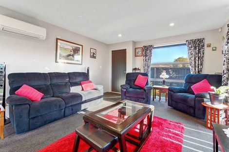 Photo of property in 13a Seymour Street, Hornby, Christchurch, 8042