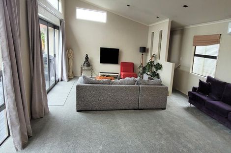 Photo of property in 74 Waikite Road, Welcome Bay, Tauranga, 3112