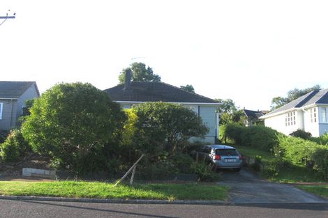 Photo of property in 56 Tahapa Crescent, Meadowbank, Auckland, 1072