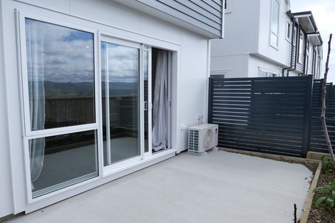 Photo of property in 11/30 Adventure Drive, Whitby, Porirua, 5024