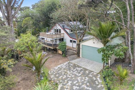 Photo of property in 100 Pemberton Avenue, Bayview, Auckland, 0629