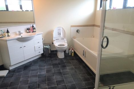 Photo of property in 12 Kilgour Street, Waihola, Milton, 9073