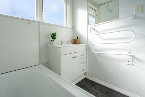 Photo of property in 23 Hanlon Street, Halfway Bush, Dunedin, 9010