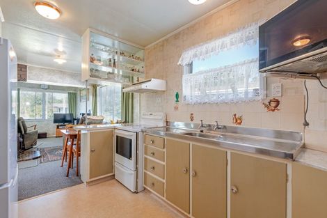 Photo of property in 40 Tararua Street, Pahiatua, 4910